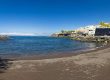 Playa de Alcalá y casas junto a la costa, Guía de Isora / Alcalá beach and coastal buildings, Guía de Isora